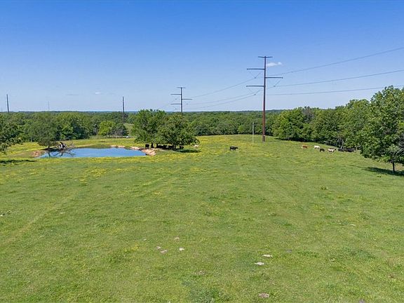 3rd image of Curry Ln