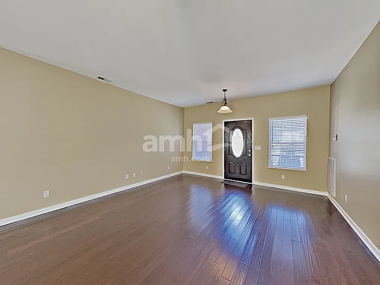 1001 High Ridge Dr — Photo 6