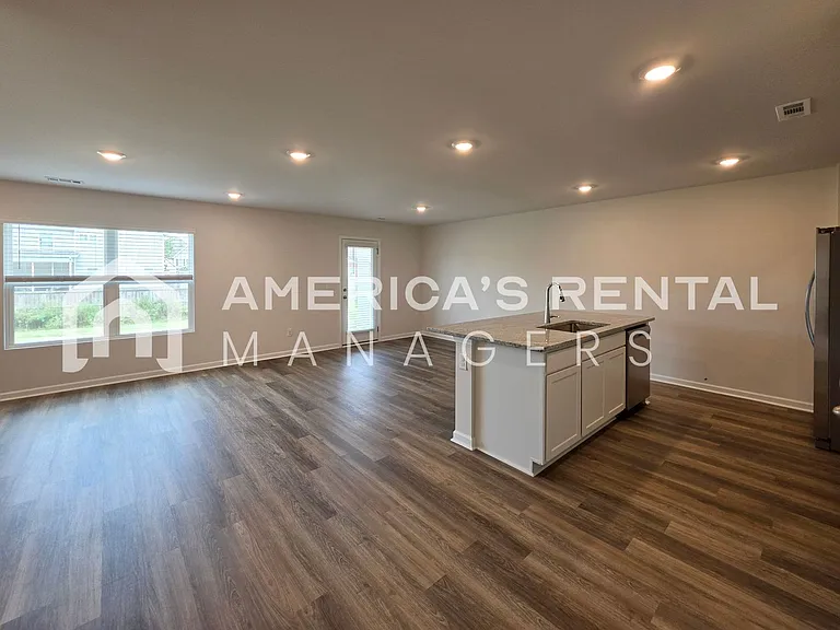 108 Jonboy Ave — Photo 23