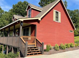 737 Gage Dr, Hiawassee, GA 30546