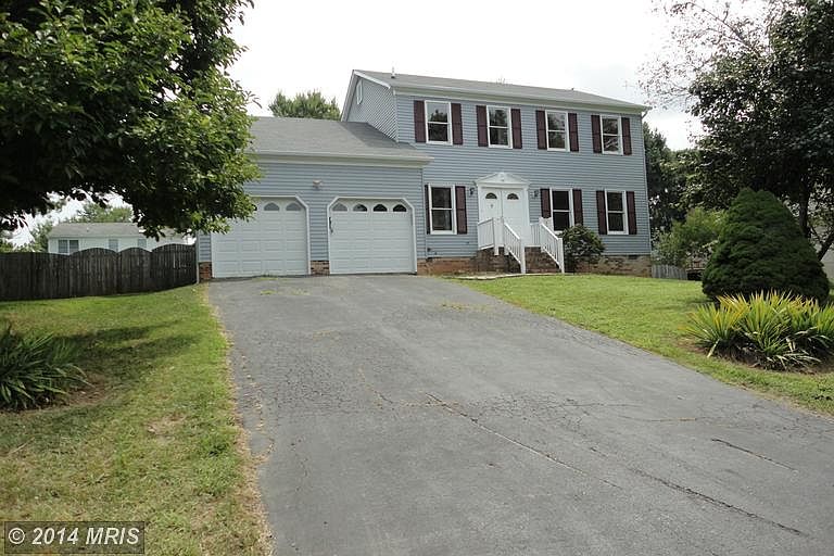 1st image of 13 Boyd Dr