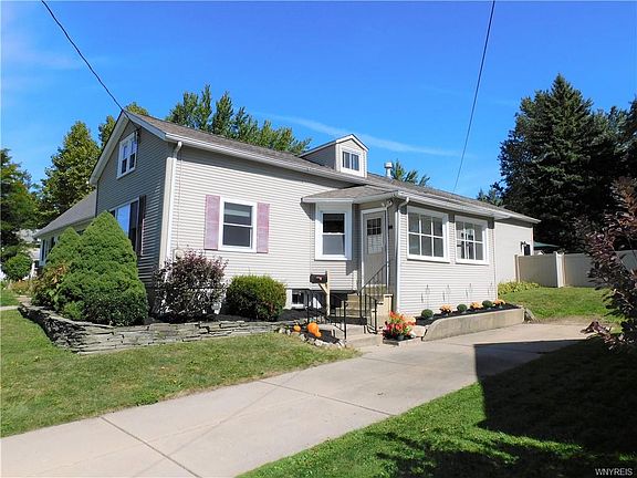 4th image of 88 Lake Ave