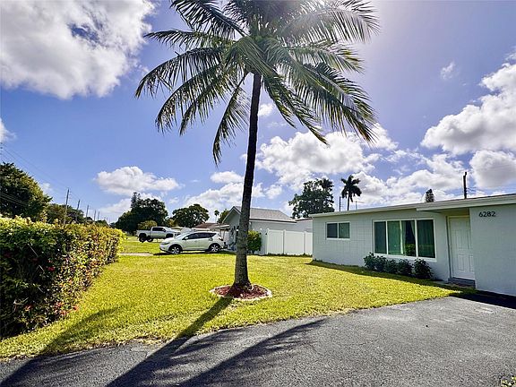 2nd image of 6282 Winfield Boulevard