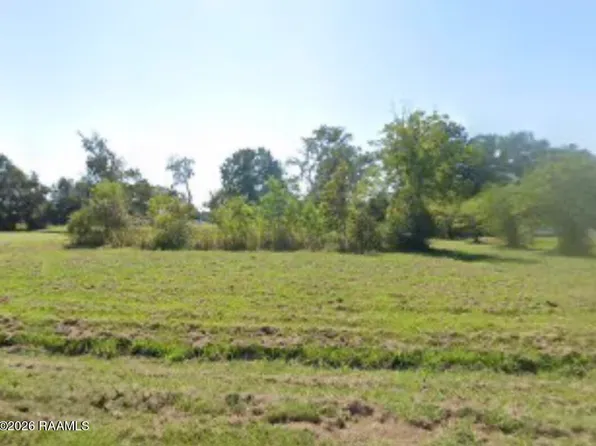1022 Vivian St, Breaux Bridge, LA 70517