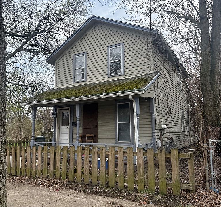 2nd image of 177 Wilder St