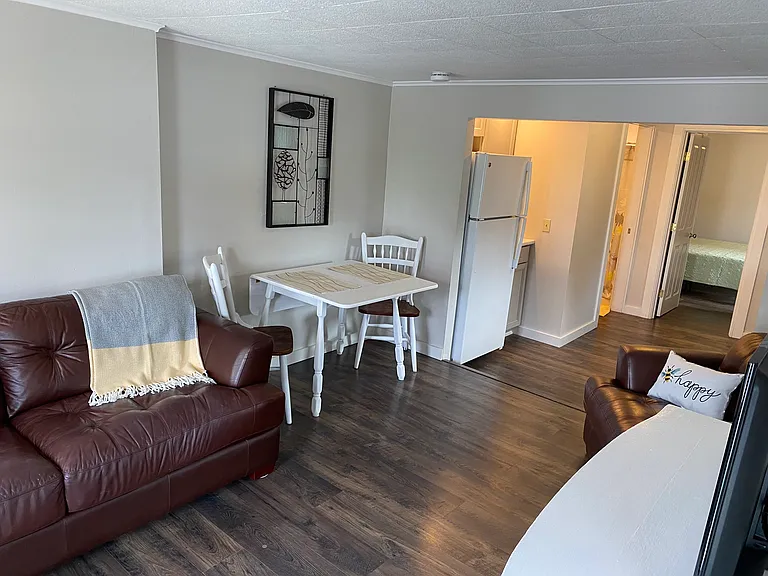 51 Cedar St #2 — Photo 3
