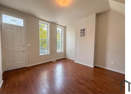 120 S Mount St #1