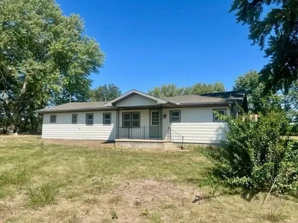 34530 W 335th St, Osawatomie, KS 66064