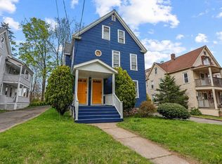 85-87 Hitchcock St, Holyoke, MA 01040