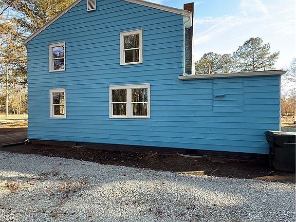 5th image of 21426 Main St