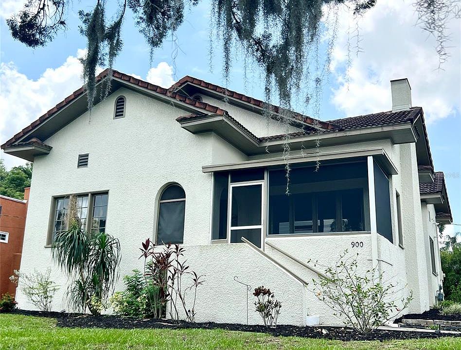 1st image of 900 CARLTON AVENUE