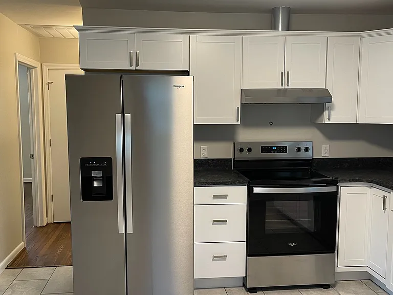 315 Summit Rd — Photo 2