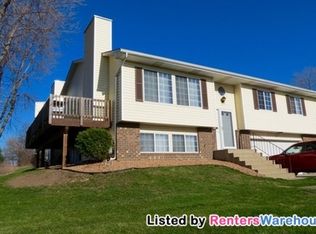 4443 Clover Ln #B, Eagan, MN 55122