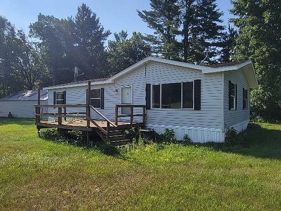4th image of N9036 Lakeside Road