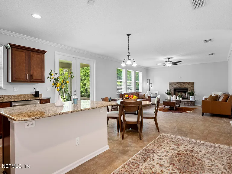 225 S Torwood Dr — Photo 14