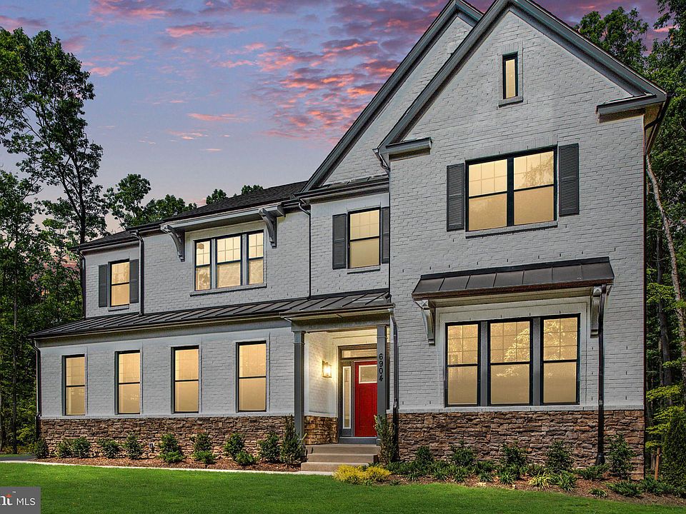 1st image of 2790 Lake Retreat Dr