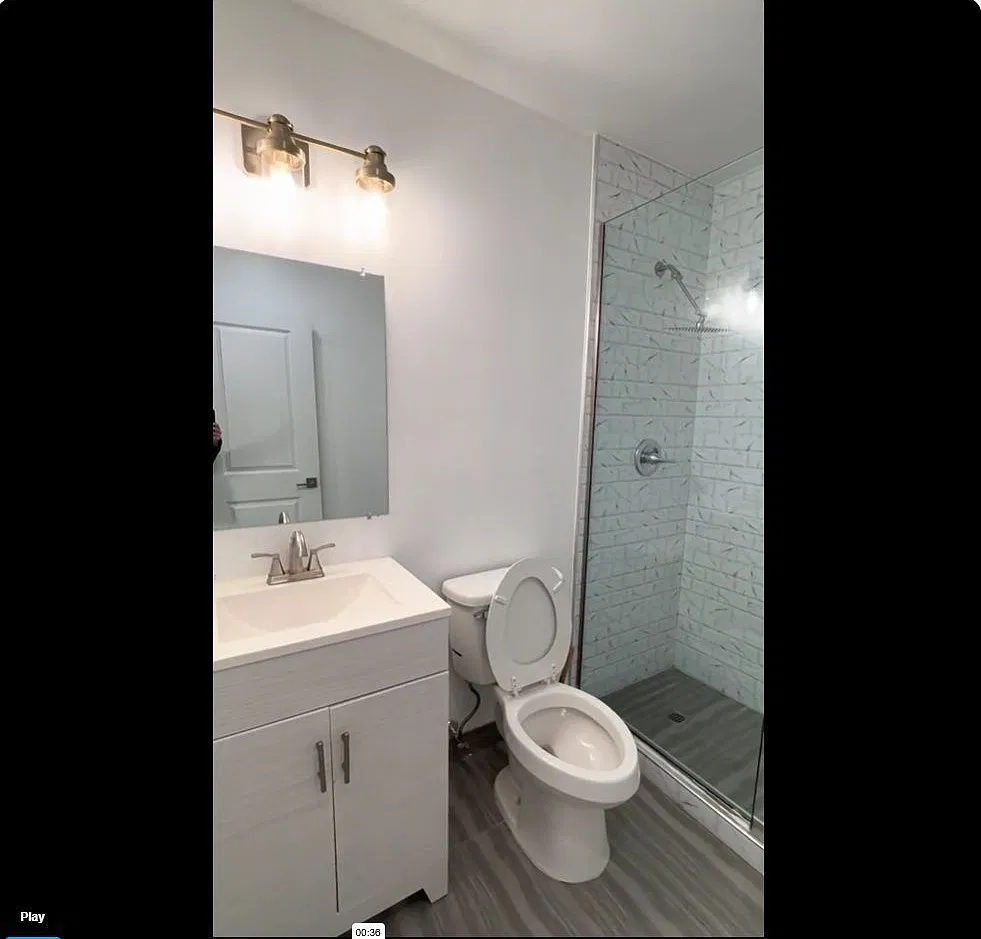 3 bed, 3.0 bath, 1200 sqft, $2,175 — Photo 3