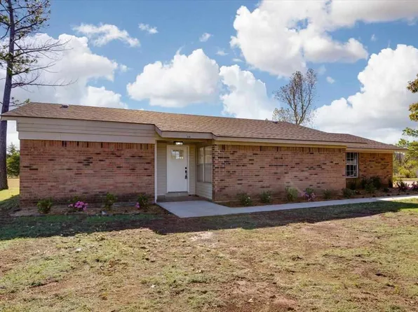 367 Vail Mountain Dr, Lawton, OK 73507