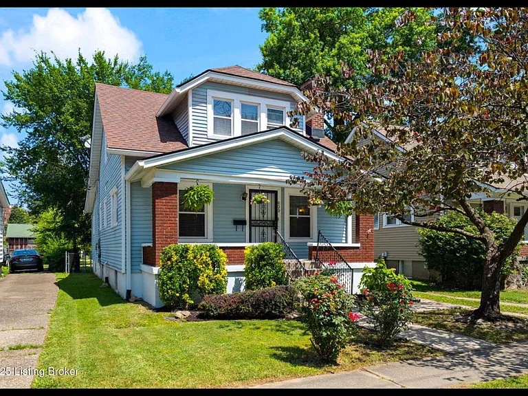 639 Harrison Ave — Photo 1