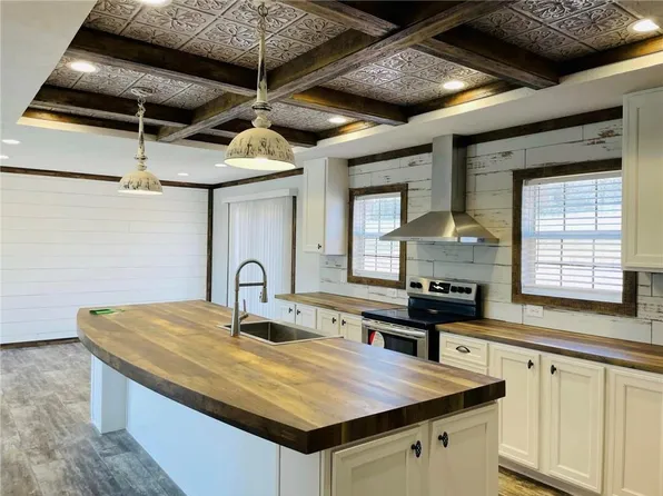 14178 1130 County Rd, Lookeba, OK 73053