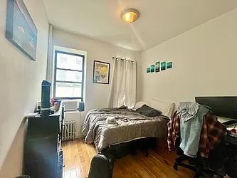 Rented by KNOCKKNOCK LLC