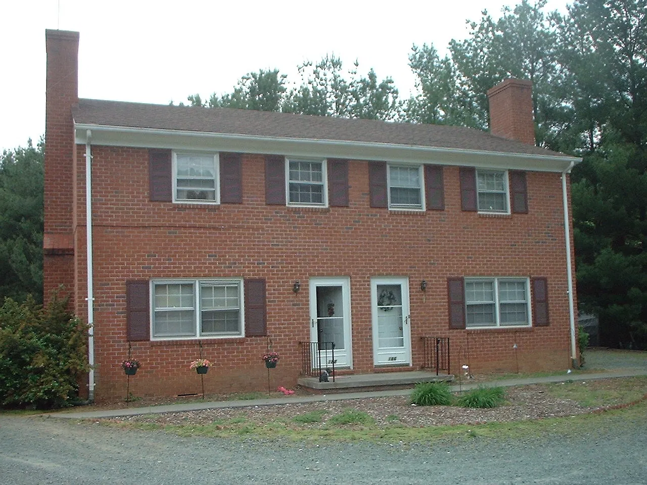 3 bed, 1.5 bath, $1,850 — Photo 1