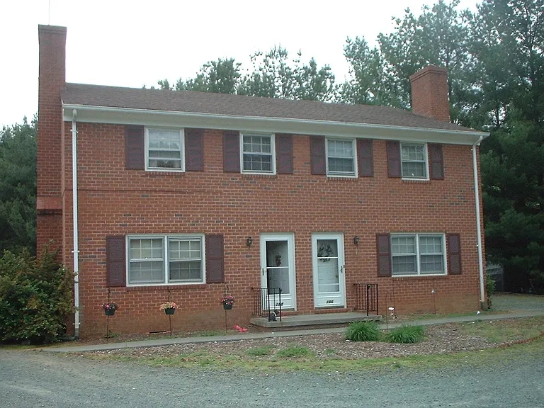 186 & 188 Lake Saponi Dr #B — Photo 1