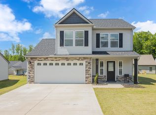 218 Minnie Crain Dr, Inman, SC 29349