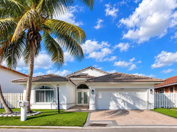 11611 SW 10th Ct, Pembroke Pines, FL 33025