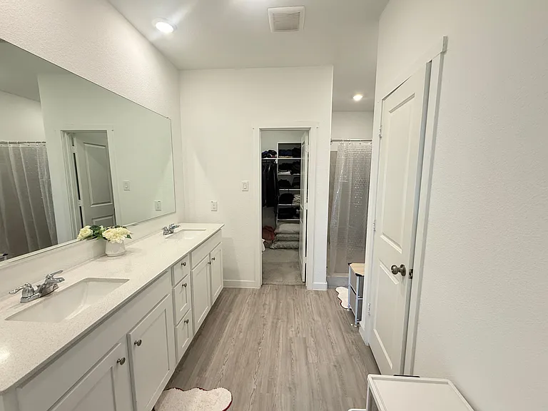 524 Hackney Dr — Photo 15