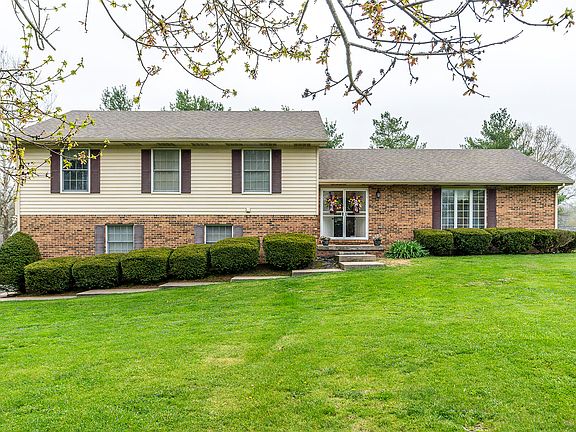 2nd image of 119 Southland Dr