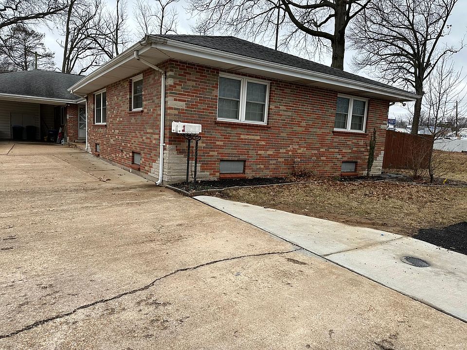 1st image of 7927 Radnor Dr