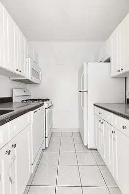 Rented by PocketBroker Inc | media 9