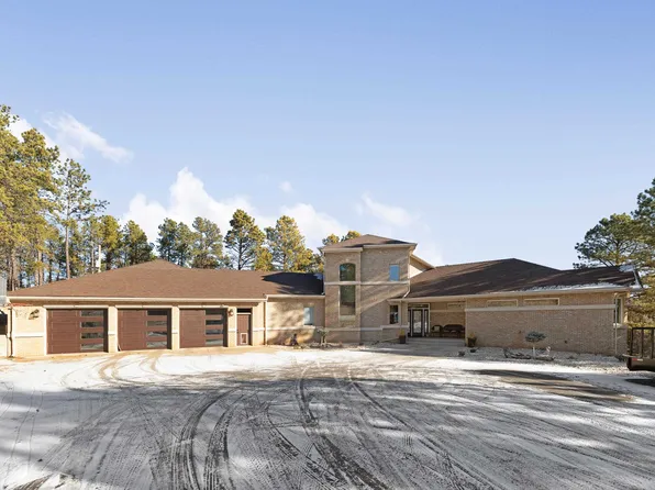 4785 Cliff Dr, Rapid City, SD 57702