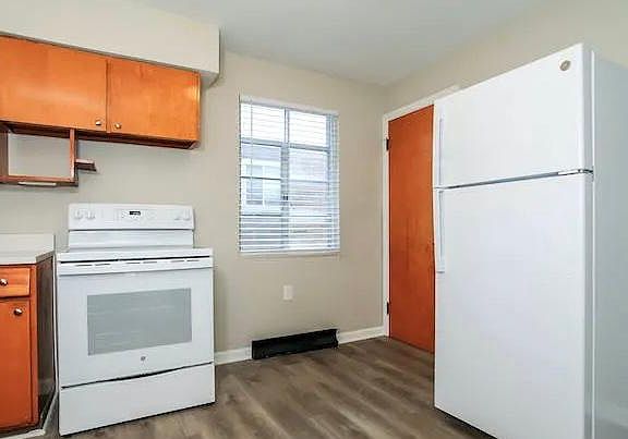 3rd image of 5571 Sunnywoods Ln