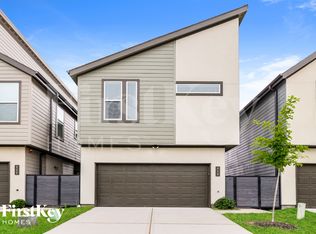 418 S Centro Cir, Shenandoah, TX 77385