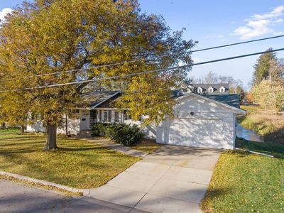 5536 Saint Johns Ave, Edina, MN, 55424