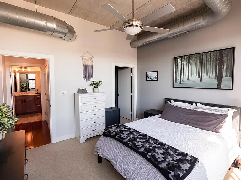 3245 N Ashland Ave #4D — Photo 11
