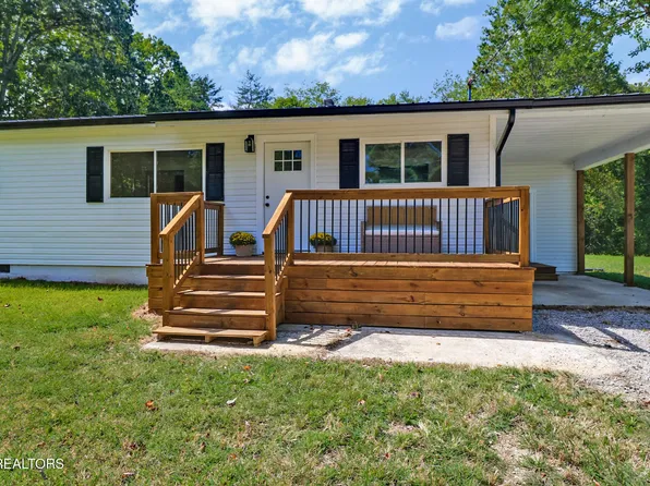 1102 McGhee Rd, Jamestown, TN 38556