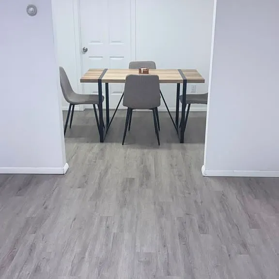 288 S Lenox Ave #1 — Photo 2