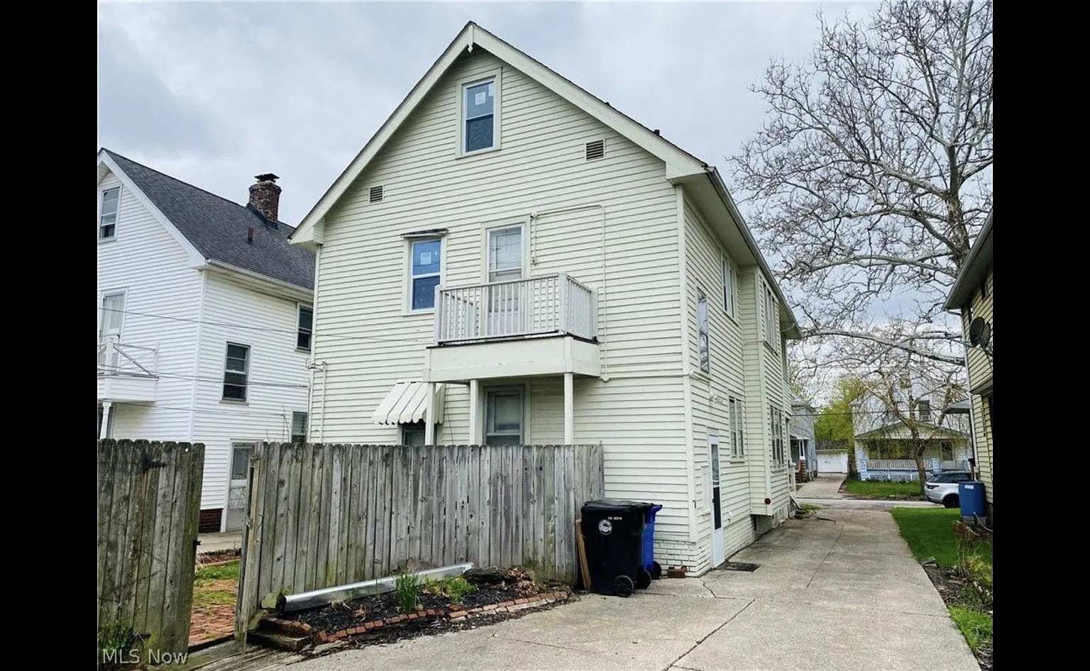 2 bed, 950 sqft, $1,000 — Photo 2