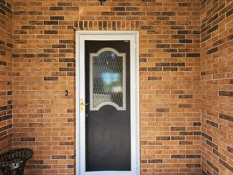 35 Fairview Ave #1 — Photo 1