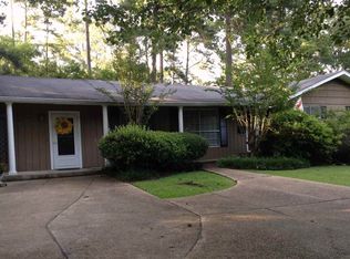 1778 Brecon Dr, Jackson, MS 39211