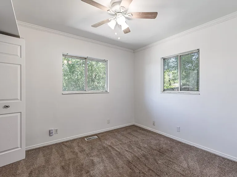 265 E Browning Ave — Photo 21