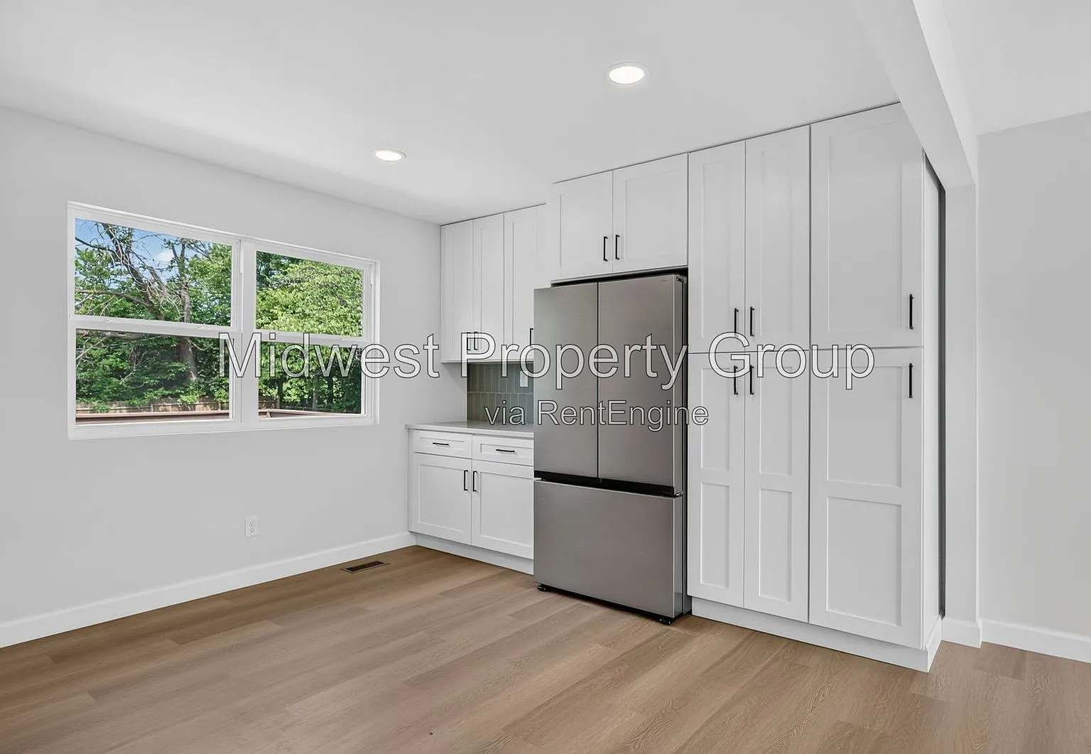 4 bed, 3.0 bath, 1844 sqft, $2,695 — Photo 4