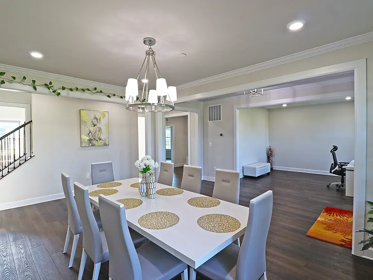 1040 Stepping Pl — Photo 45