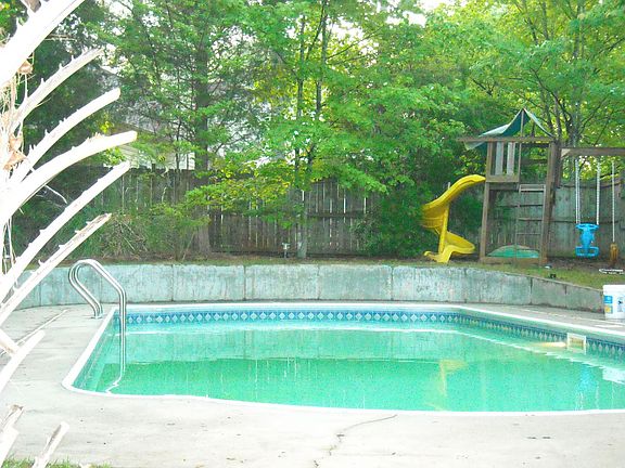 Heated Swimming Pool