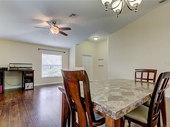 3rd image of 13119 Royal Pines Ave
