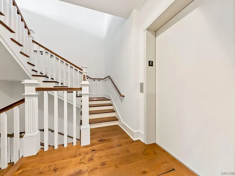 1245 Coast Blvd — Photo 33