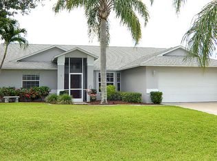 1243 SW 4th Pl, Cape Coral, FL 33991